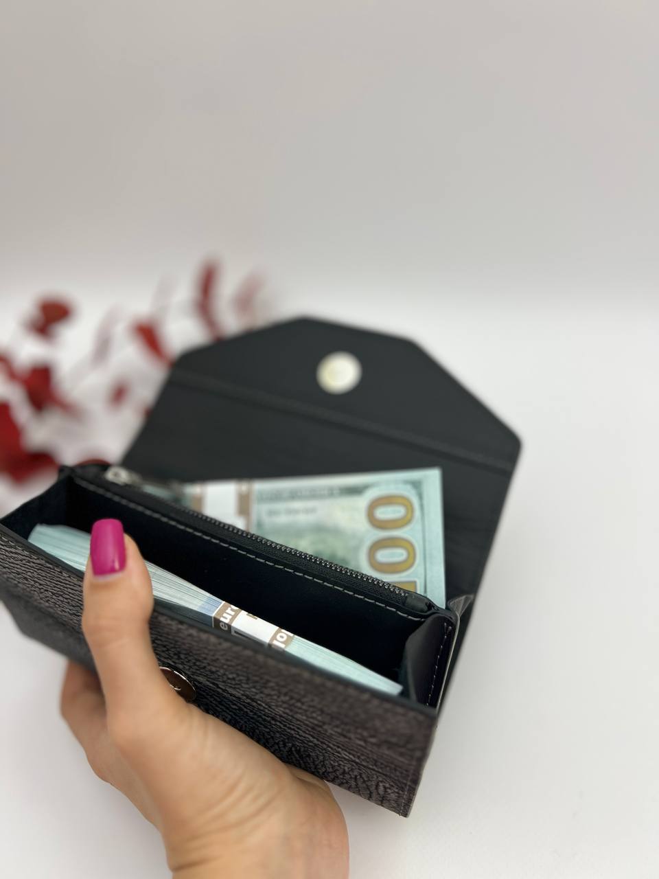 Cyprus, Limassol Real 🦈shark🦈leather wallet
