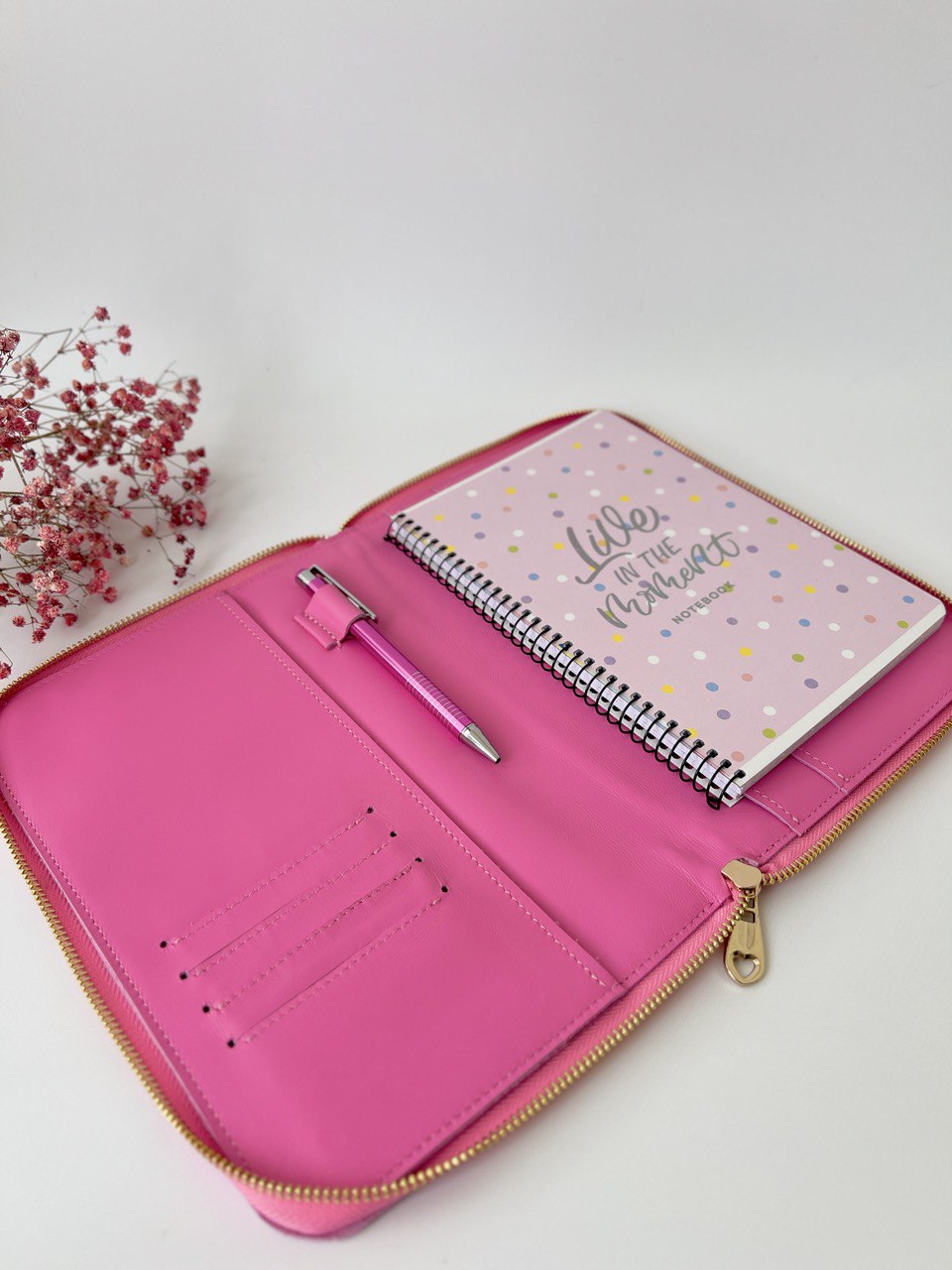 Pink leather zip cover for notebook A5