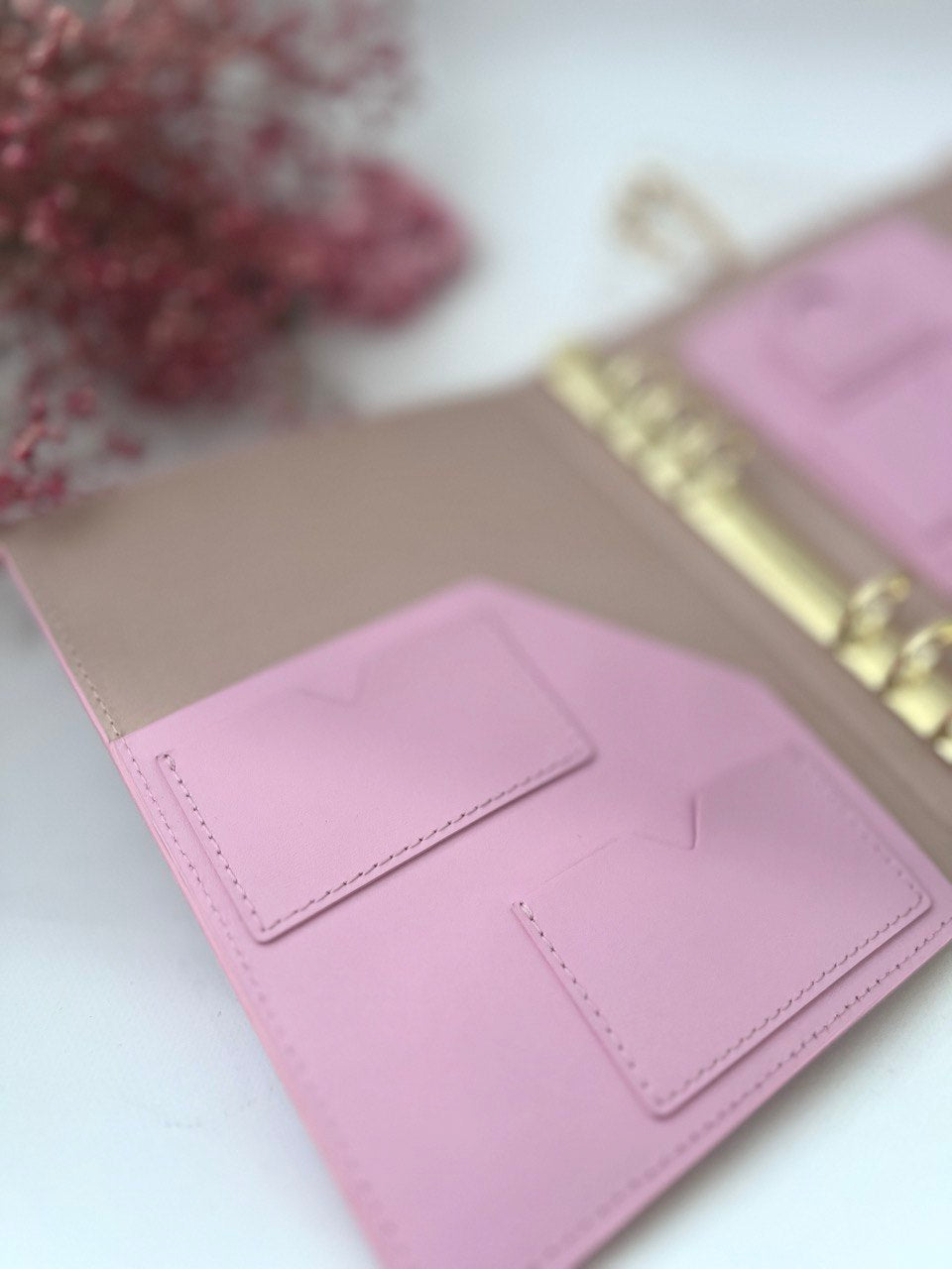Hard cover A5 pink.