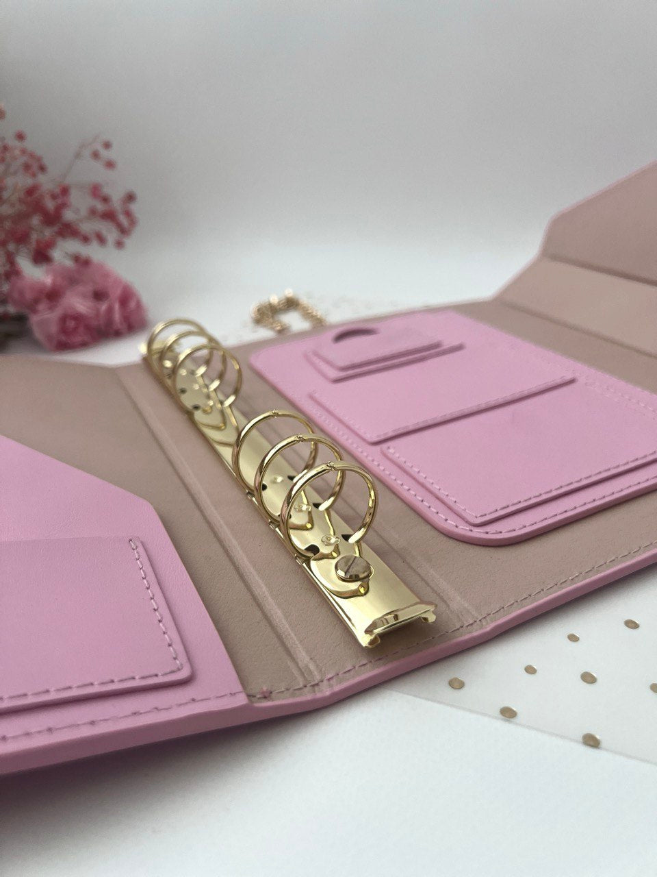 Hard cover A5 pink.