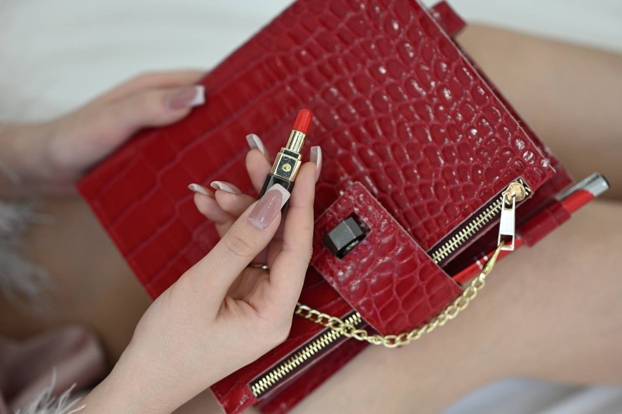 Cyprus, Limassol Lipstick beauty makeup planner A5