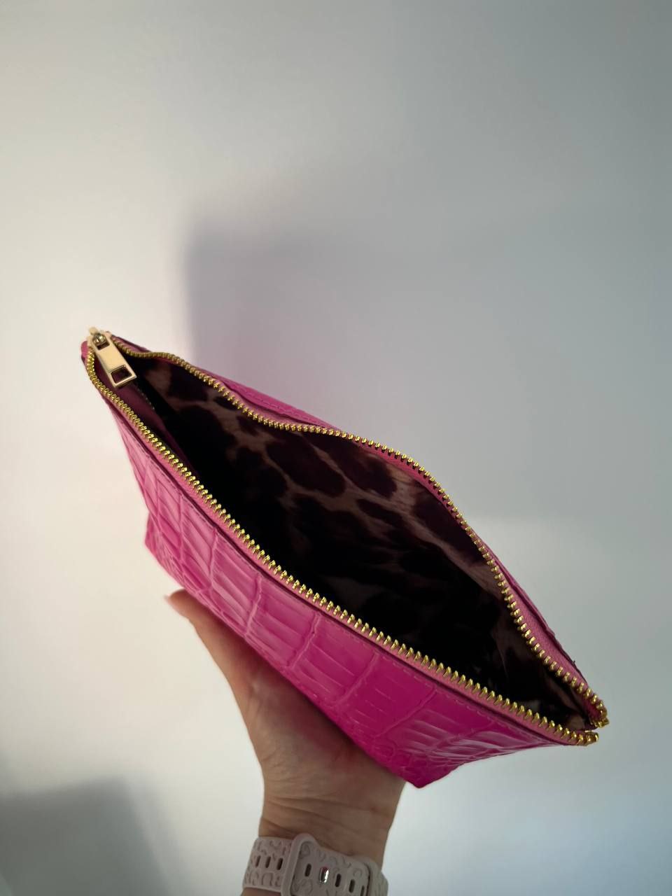 PINK Bridesmaid gifts, pink Leather makeup bag, Mothers day gift, Personalized gift, Bridesmaid, Gift for her, pink cosmetic bag.