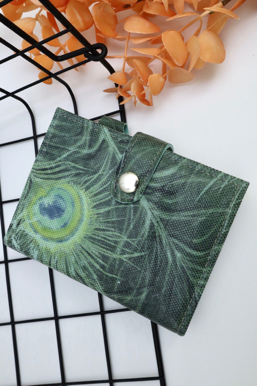 Mini leather notebook A7, 400 pages for the note.