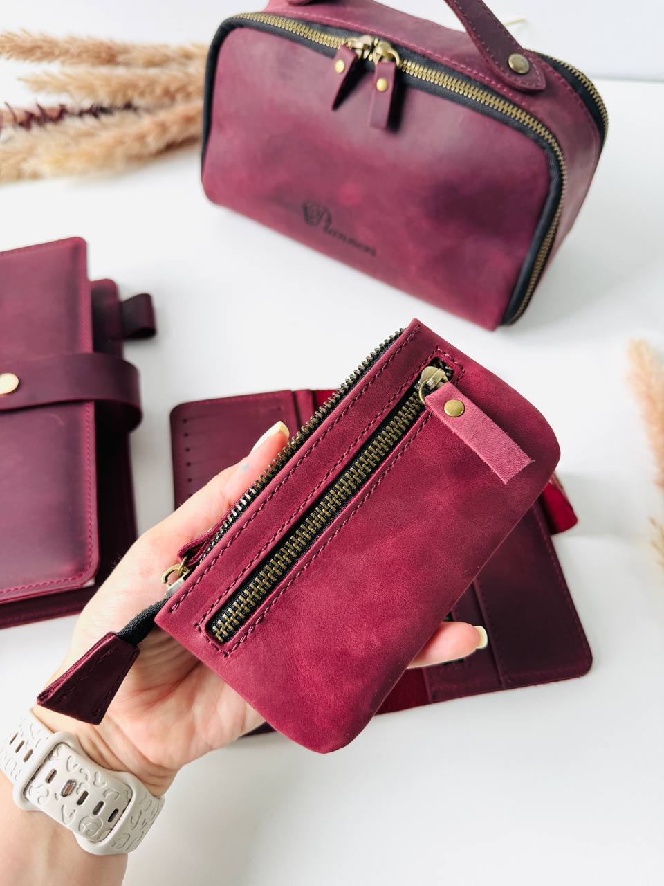 Luxury Leather Gift Set: Notebook, Wallet, Cosmetic Bag, Keychain - Personalized.