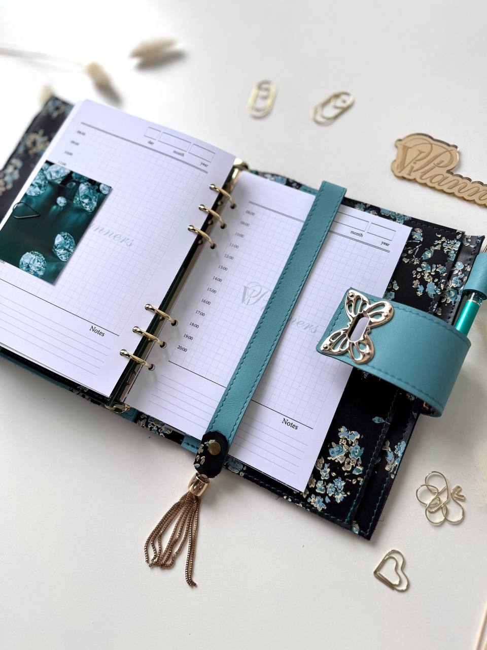 Flowers leather planner A5 binder.