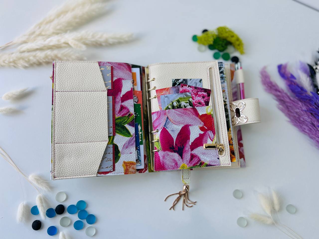 Flowers limited edition Leather Planner cover A5.