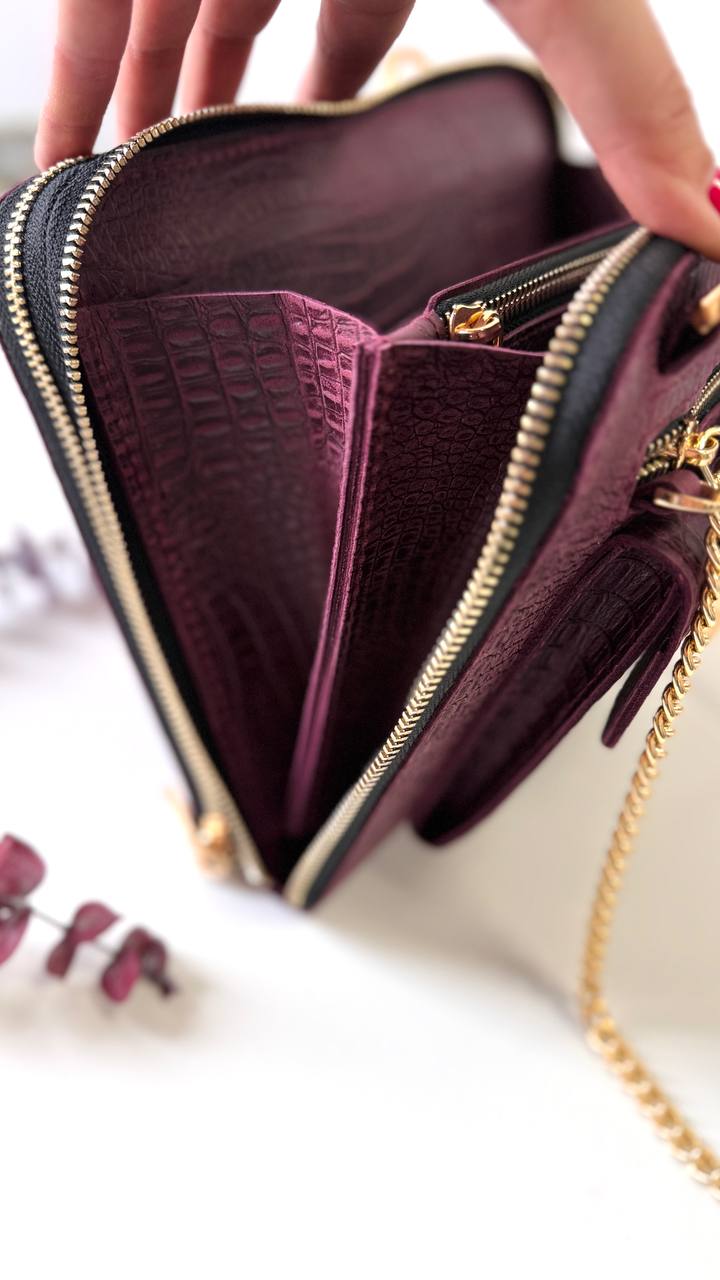 Discover the Perfect Union of Form and Function with Our Burgundy Croc A5 Bag-Planner