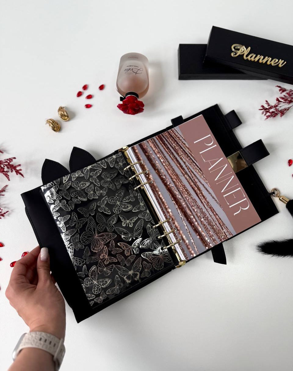 Midnight Luxe: Black & Gold A5 Leather Binder