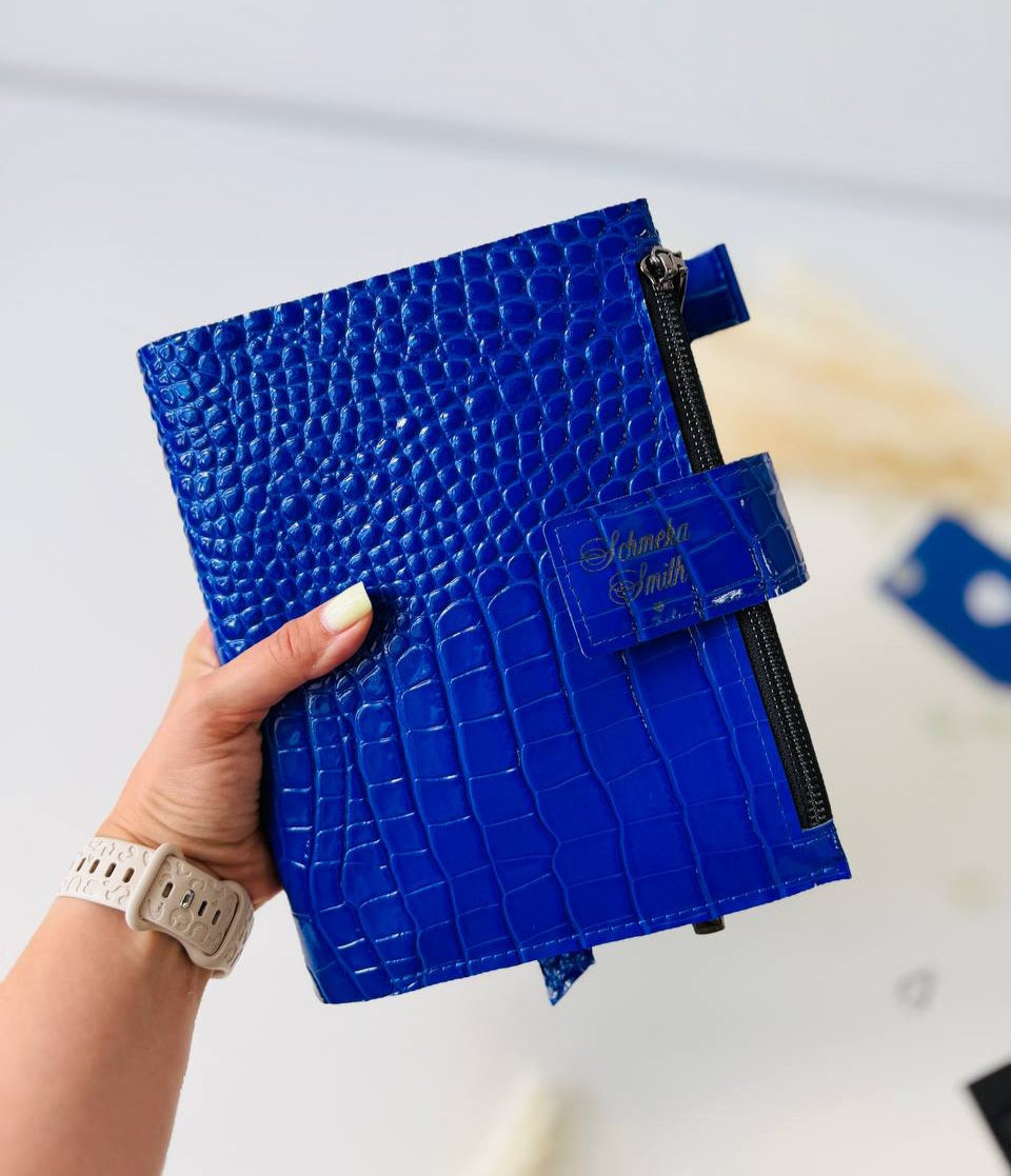 Personalized leather planner big binder A5- cover for documents A4 and A5 format.