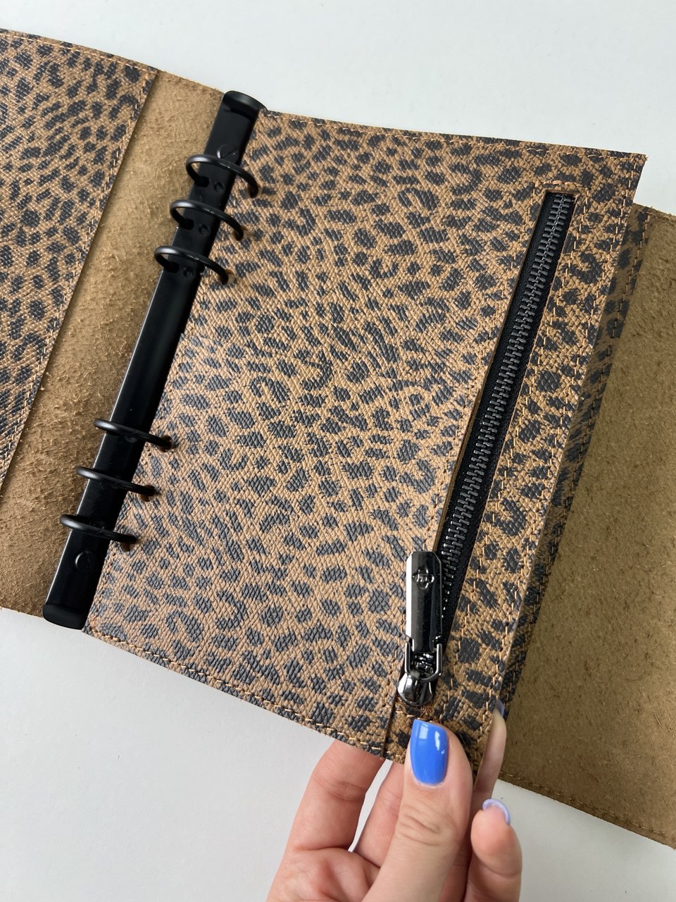 Leopard Gorgeous leather cover for an A5 notebook.