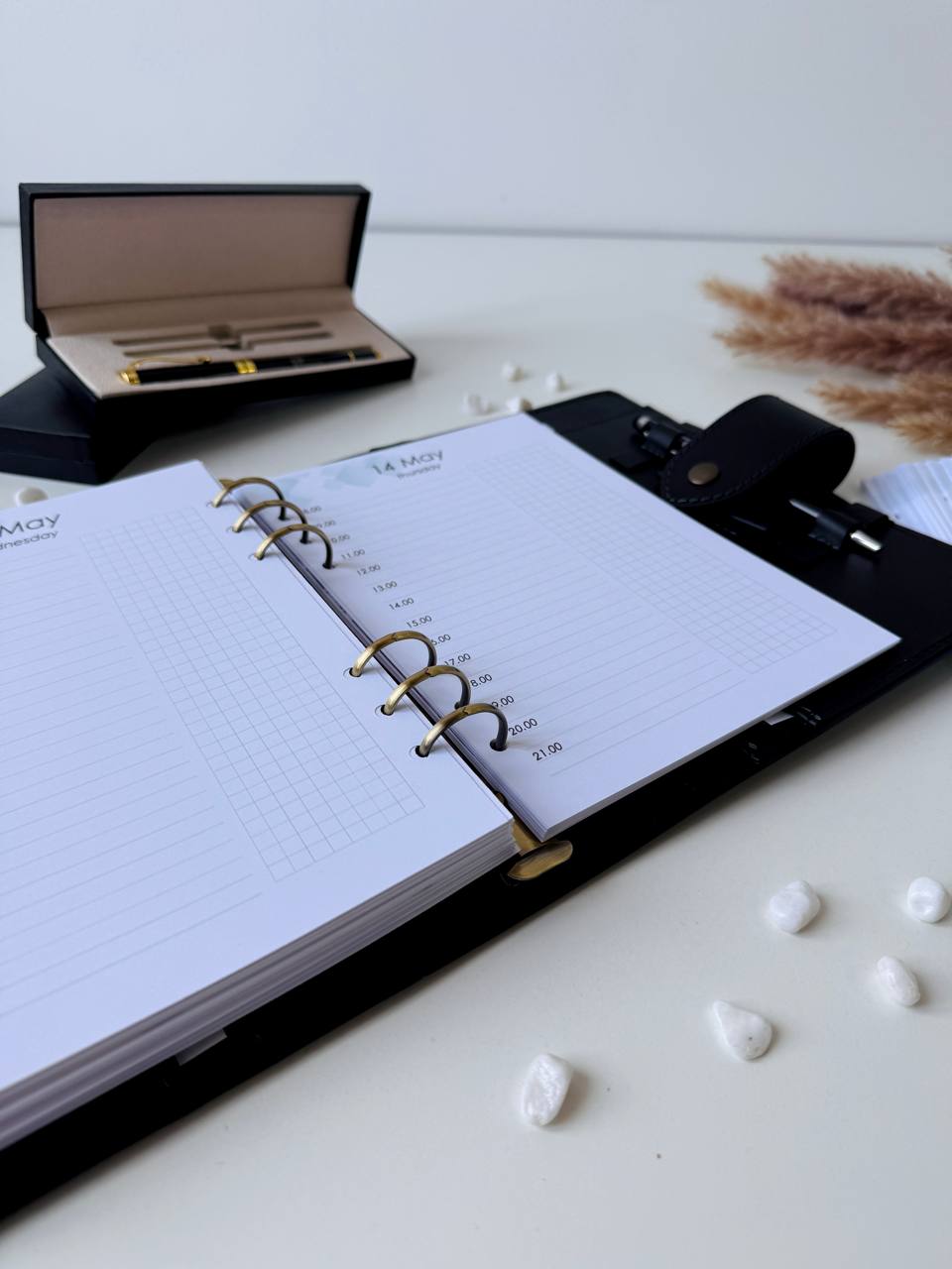 All-in-One Planning System: Daily Planner, Budget & Schedule Inserts. Dated 2026 planner. Gift for him. Gift for boss. Gift for father.