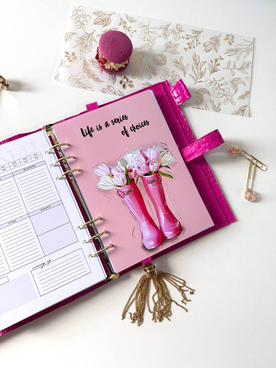 Hot pink leather planner A5 big binder weekly planning.