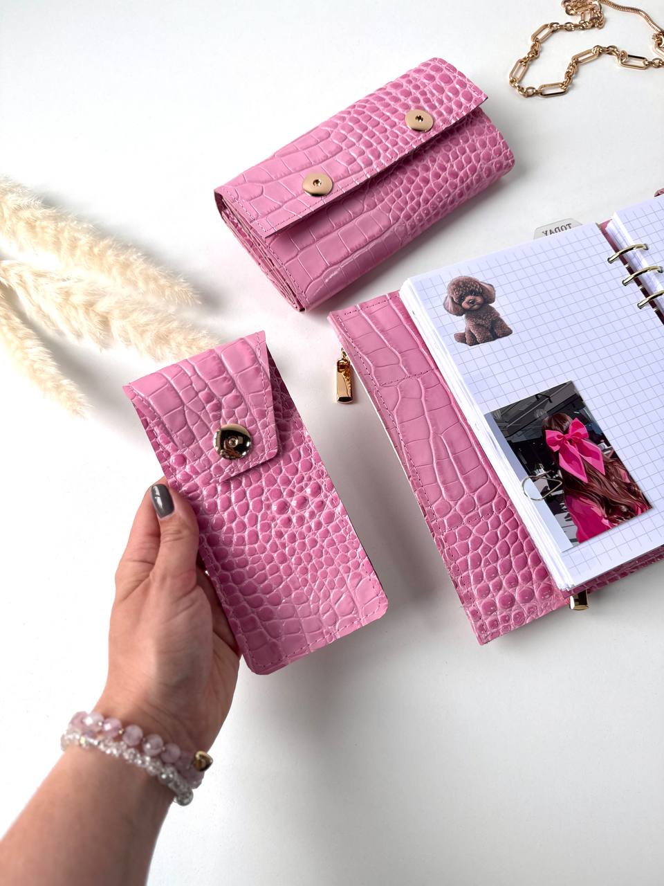 Pink leather gift- planner A5, wallet and pencil case.