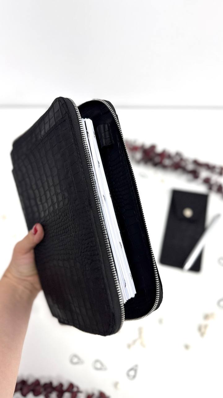 Perfect Gift for Him | Handmade Genuine Black Leather A5 Zippered Planner Set with Pen Case