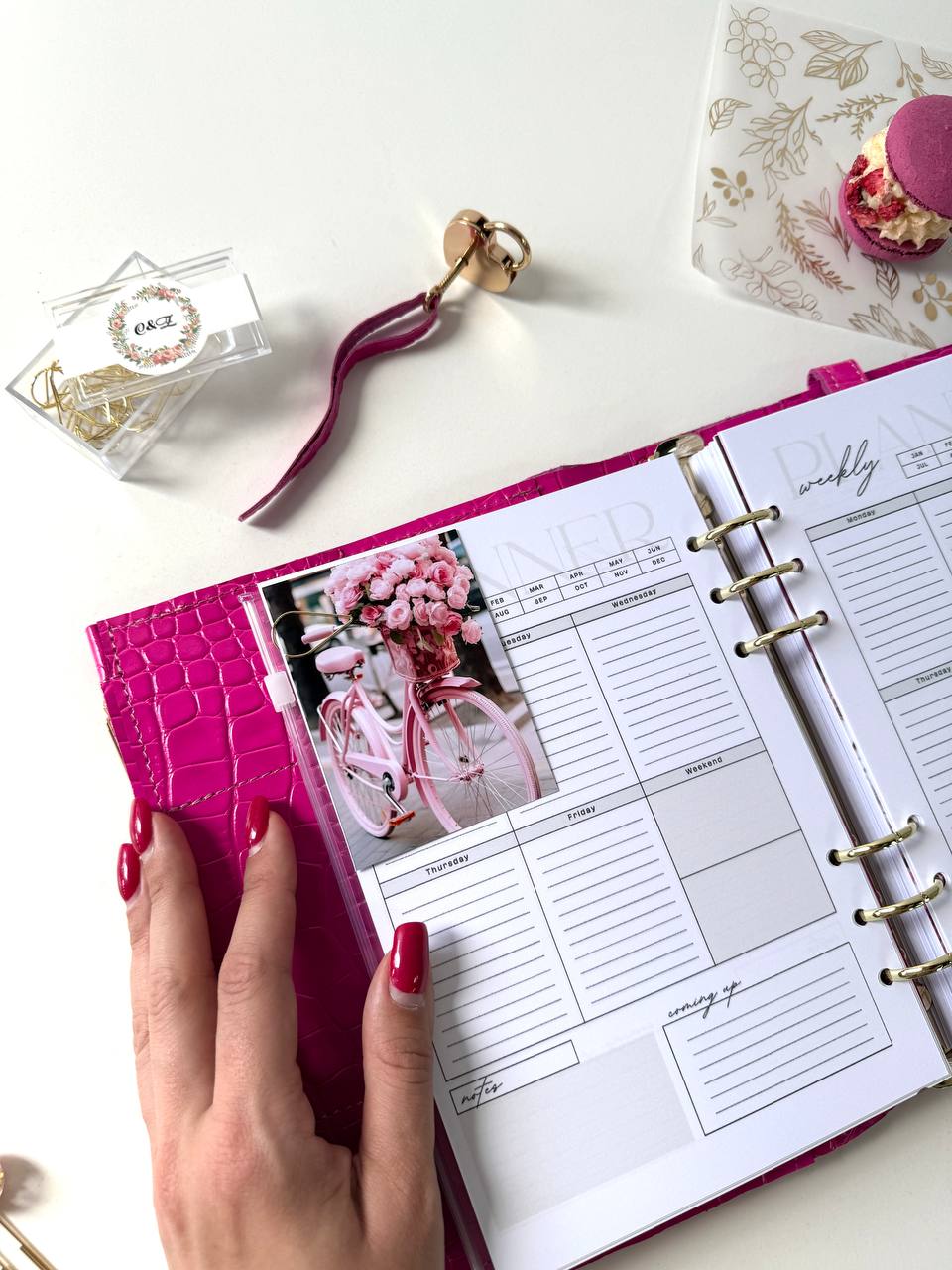Hot pink leather planner A5 for documents A4 and A5 format. Weekly planning.