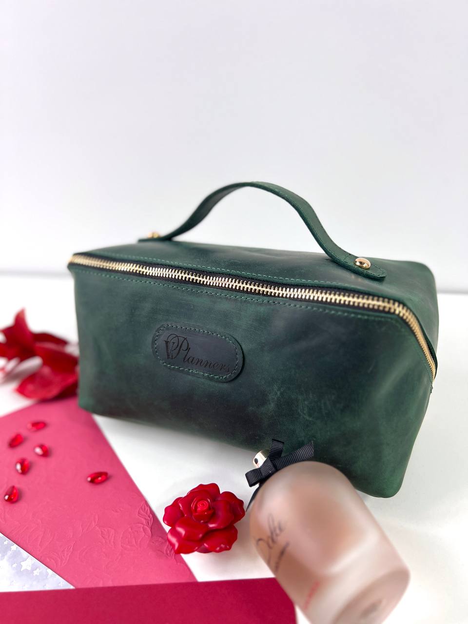 Bridesmaid gifts, Leather makeup bag, Mothers day gift, Personalized gift, Bridesmaid, Gift for her, pink cosmetic bag.