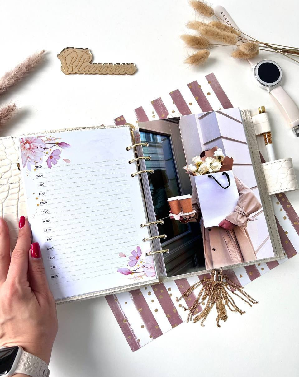 Personalized DAY WITH TIME leather planner big binder A5- cover for documents A4 and A5 format.