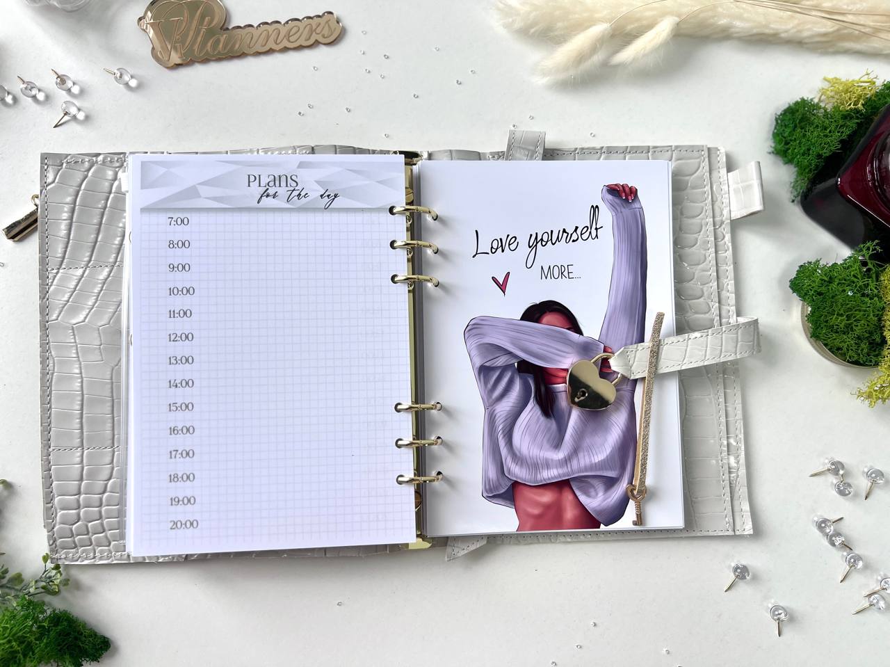 Secret lock Leather planner A5 big binder everyday planning.