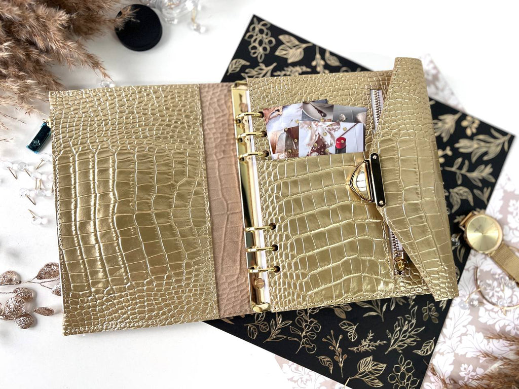 Gold leather notebookcoverA5withbigbinderrings. Perfect leather planner A5.