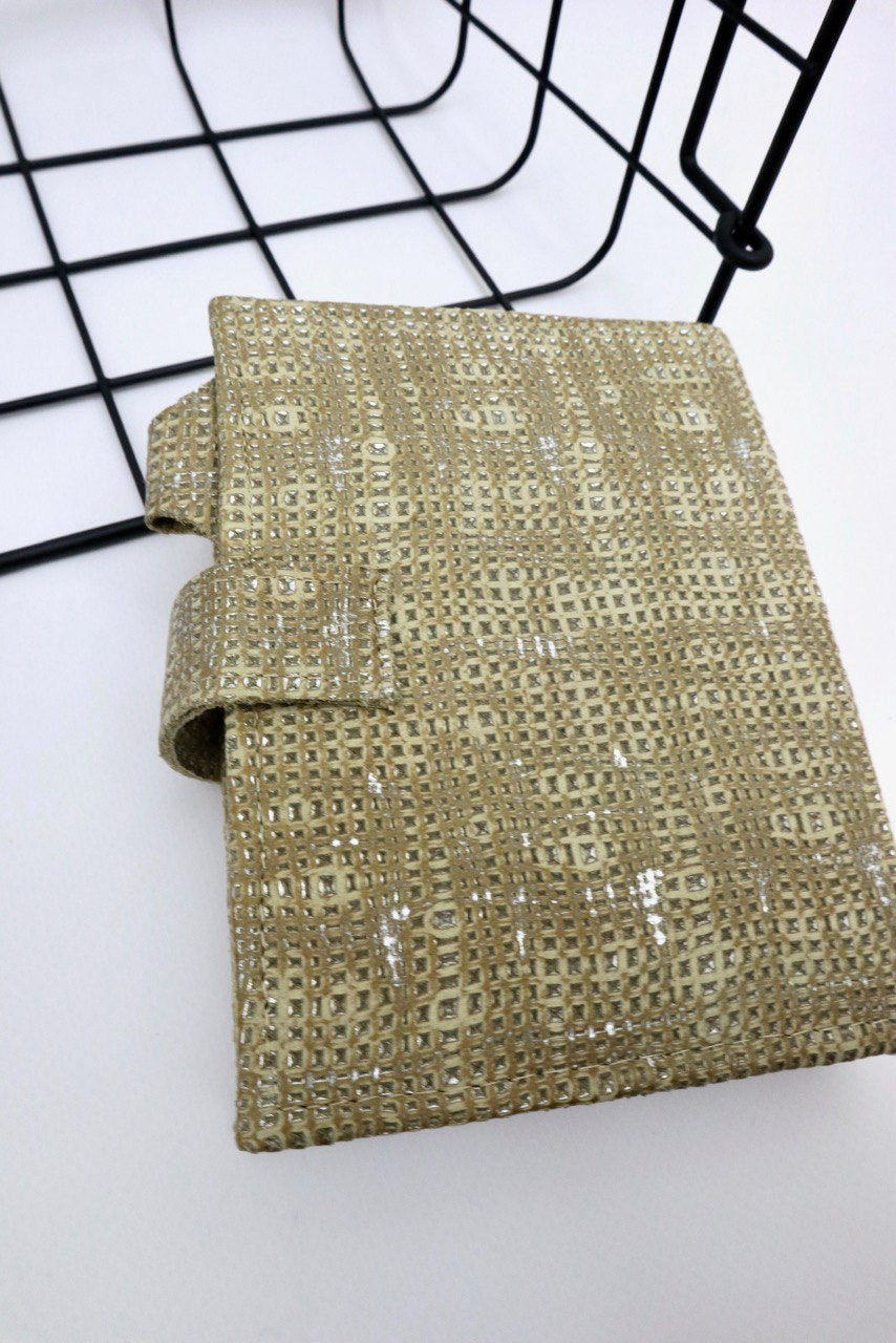 Mini leather notebook A7, 400 pages for the note.