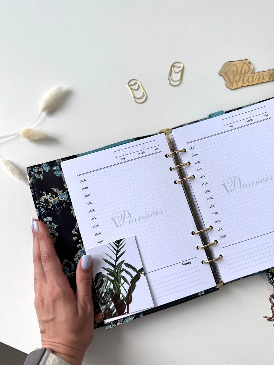 Flowers leather planner A5 binder.