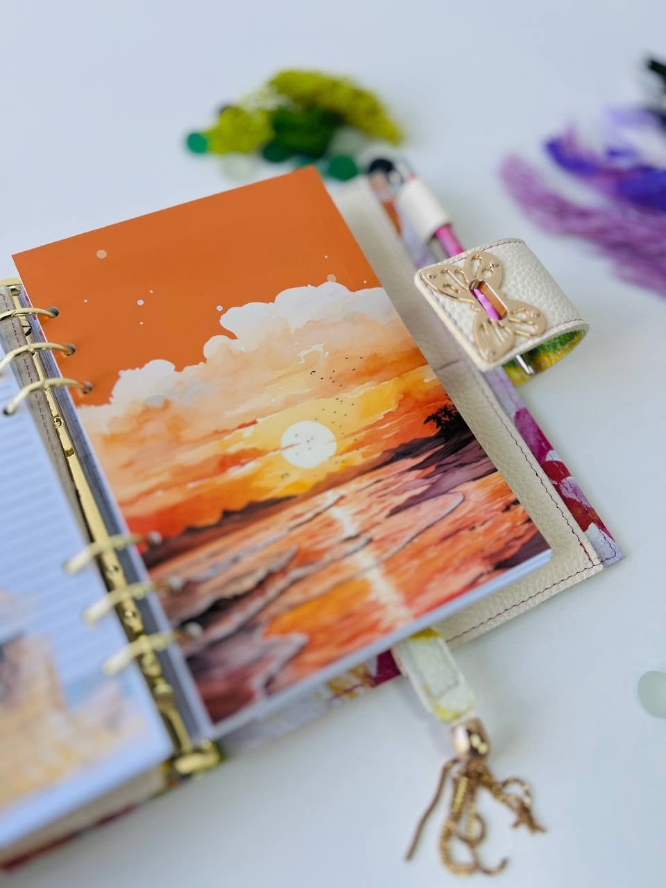 Flowers limited edition Leather Planner cover A5.