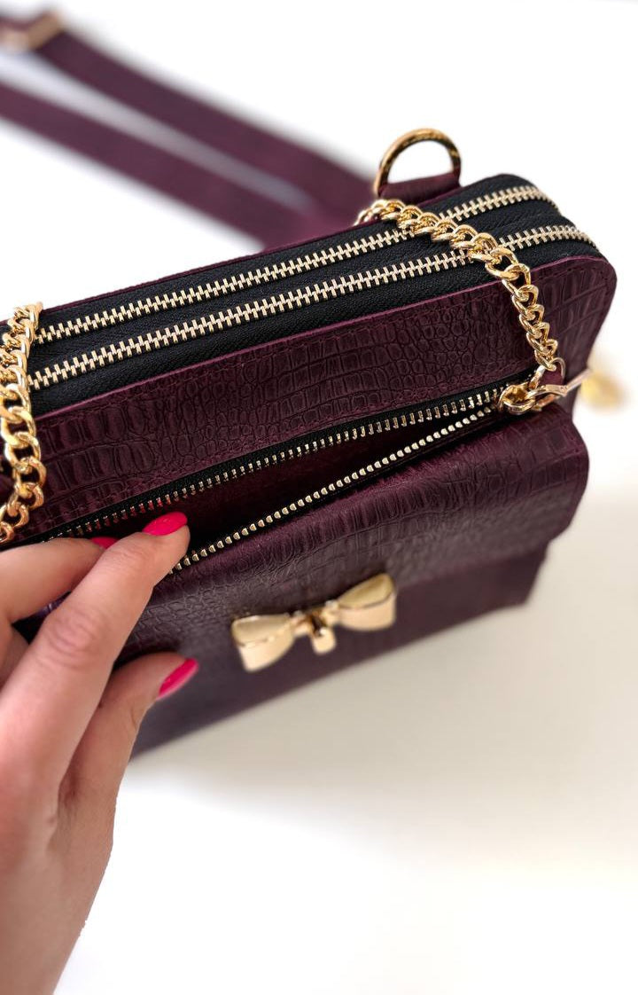 Discover the Perfect Union of Form and Function with Our Burgundy Croc A5 Bag-Planner
