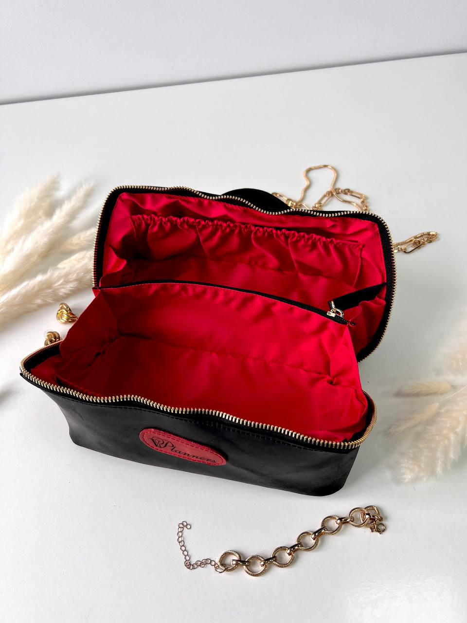 Bridesmaid gifts, Leather makeup bag, Mothers day gift, Personalized gift, Bridesmaid, Gift for her, pink cosmetic bag.