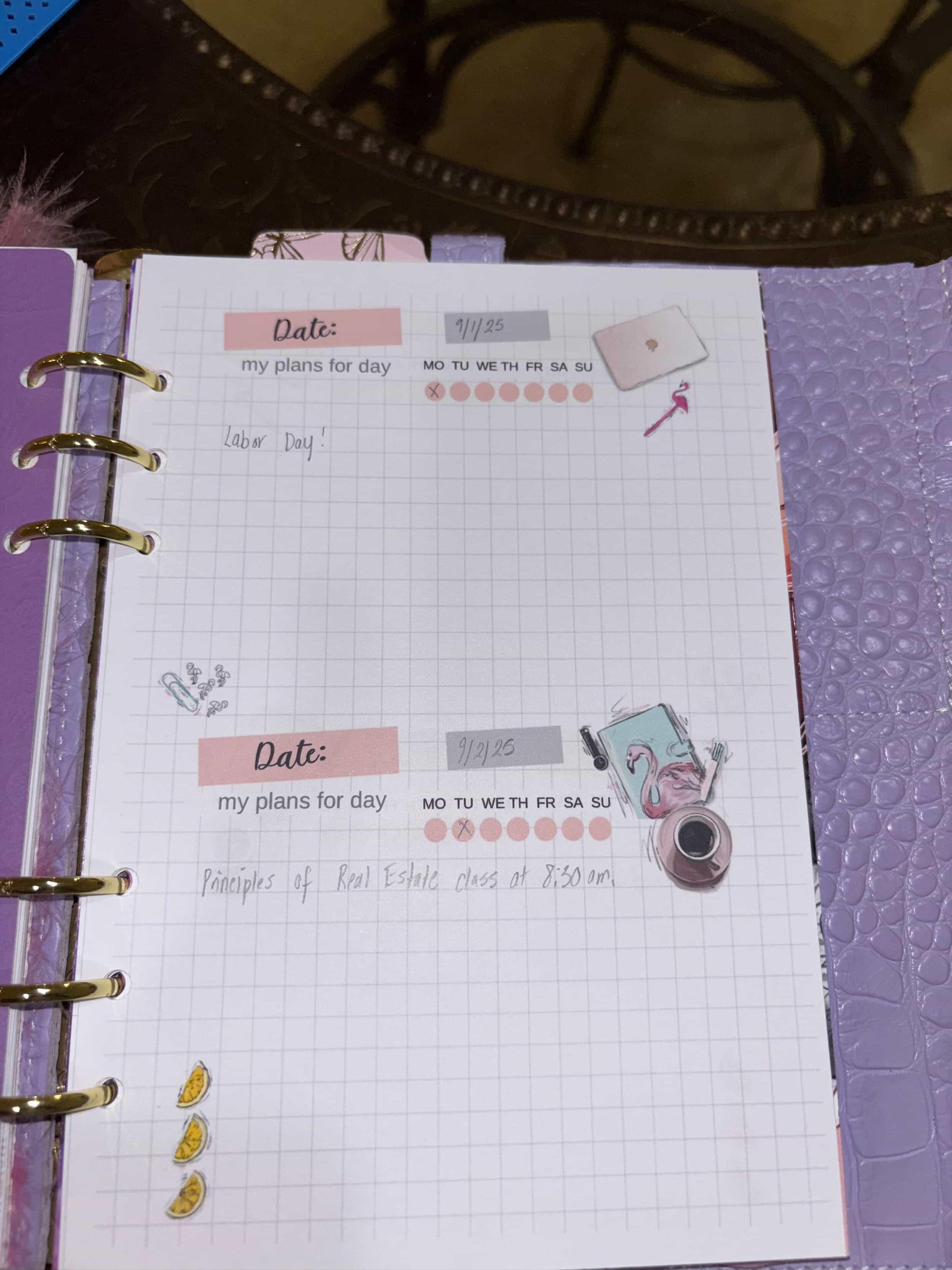 Two days on page. Printed planner pages, size A5.