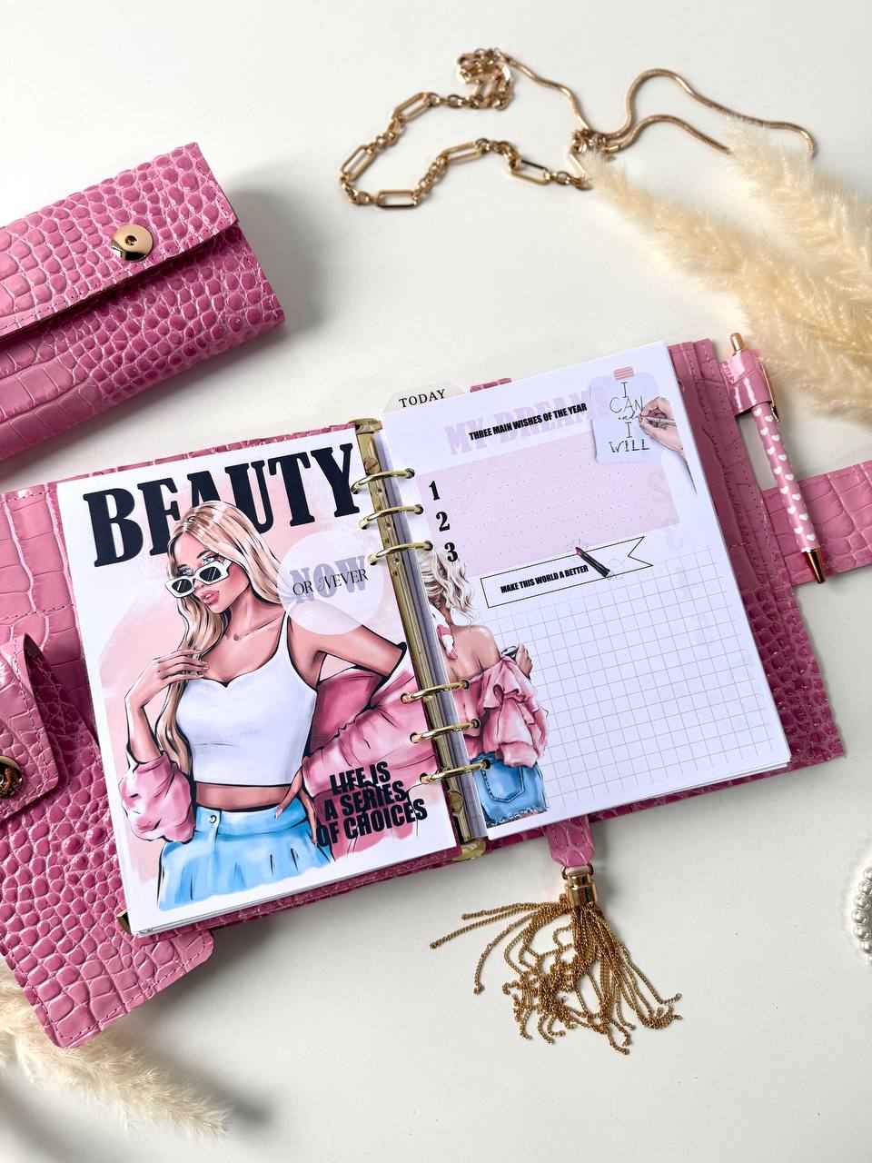 Pink leather gift- planner A5, wallet and pencil case.