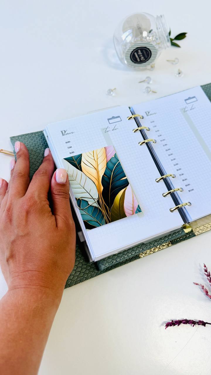 Pistachio Green A6 Genuine Leather Planner Binder – Gold Snake Accent with Panther Clasp
