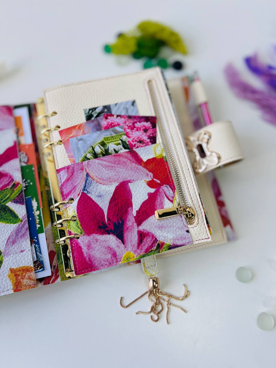 Flowers limited edition Leather Planner cover A5.
