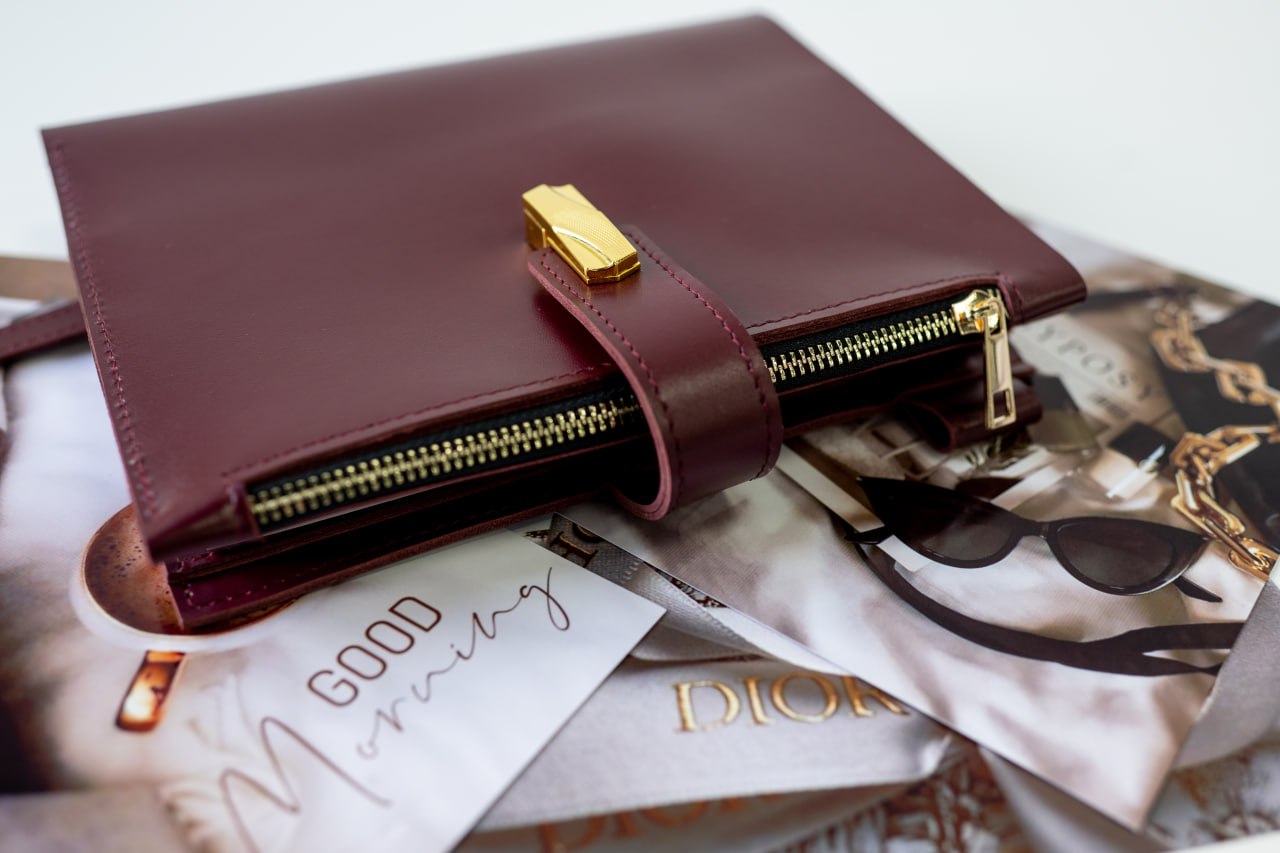 Leather cover A5 - for documents A5 and A4 size.