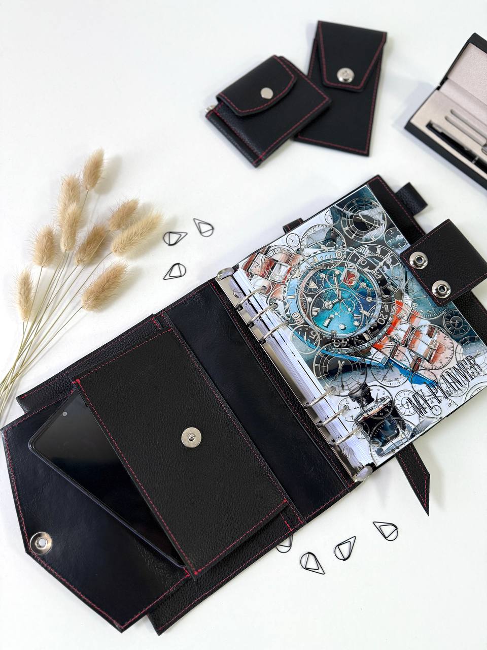 An exquisite and functional gift set for those who appreciate elegance and order.