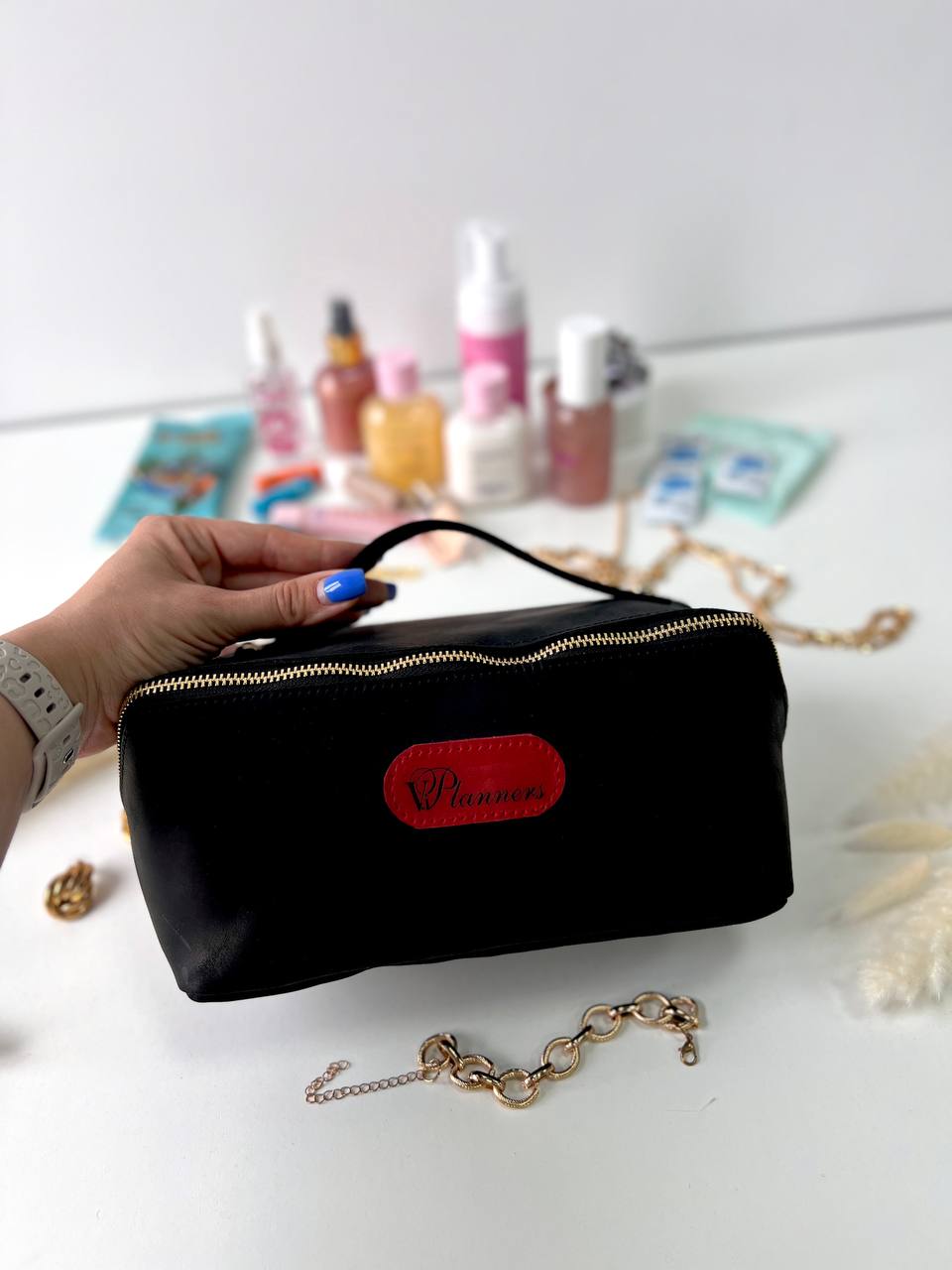 Bridesmaid gifts, Leather makeup bag, Mothers day gift, Personalized gift, Bridesmaid, Gift for her, pink cosmetic bag.