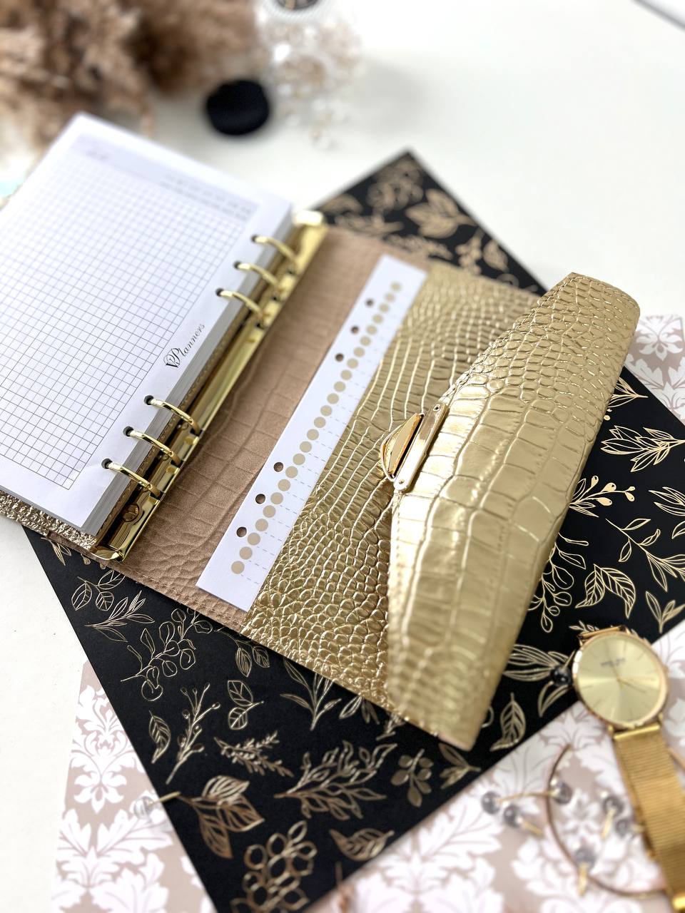 Gold leather notebookcoverA5withbigbinderrings. Perfect leather planner A5.